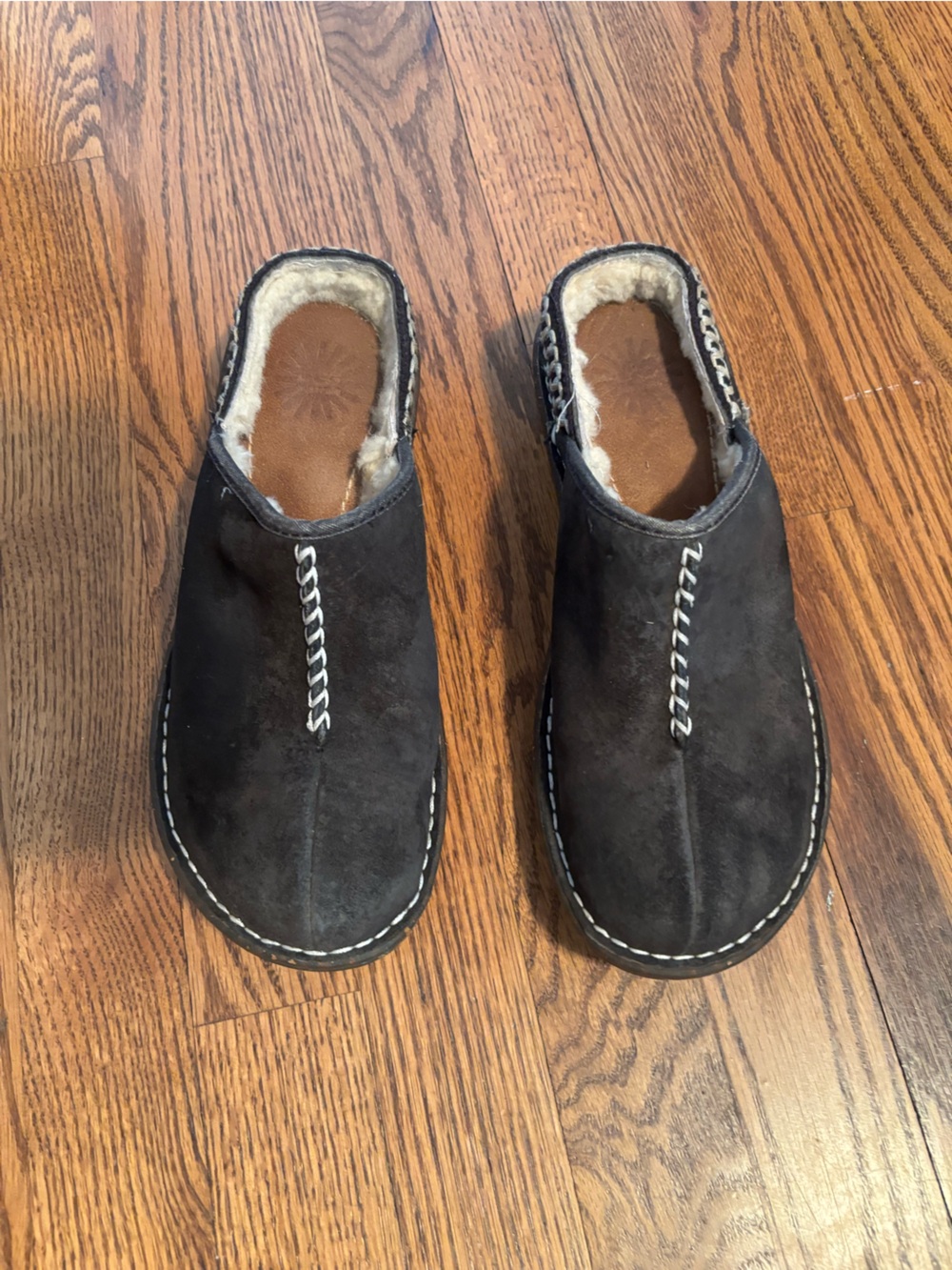 UGG Kohala Suede Shearling Mules Clogs 5177 - Women's 8